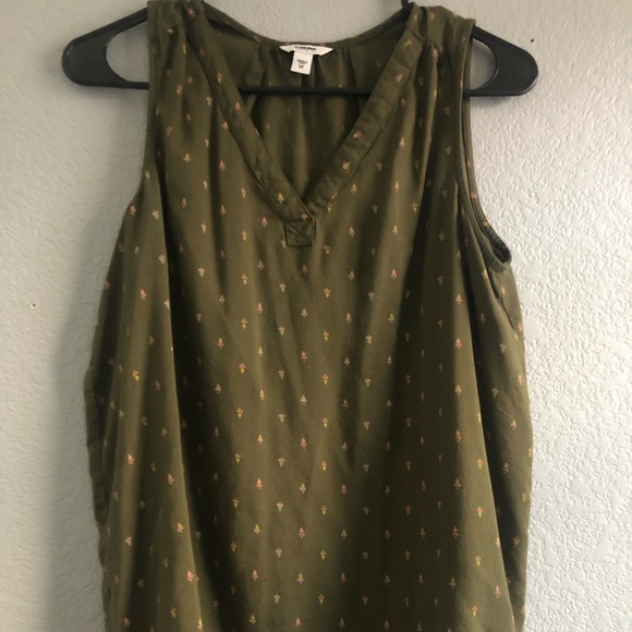 Sonoma sleeveless tank top with FREE SCARF! - Picture 2 of 8